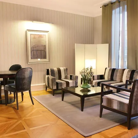 Logis Ettenheim 호텔