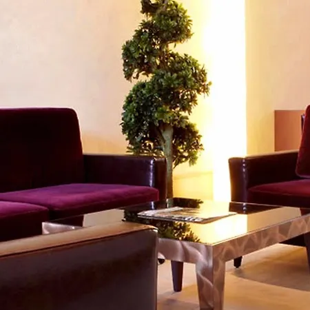 Hotel Logis Ettenheim 4*